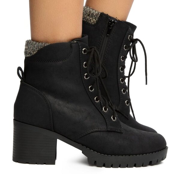 New Black Lace-Up Combat Ankle Booties Boots Block Heel Lug Platform Knit Collar - Picture 3 of 6